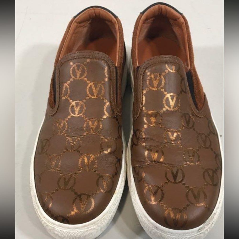 Women’s Mario Valentino Regina Brown Slip-On Sneakers with Logo Pattern 7.5M